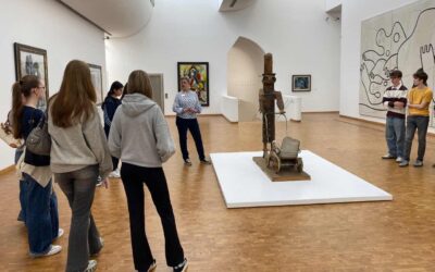 Kunstkurs besucht das Museum Ludwig in Köln