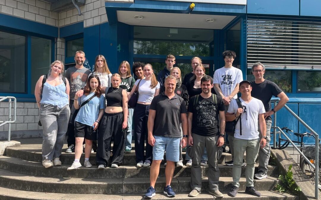 MINT-Austausch Bornheim-Meran: Moleküle, Freundschaft und jede Menge Spaß – Unser Rückbesuch!  